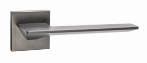 Ручка дверная Puerto SLIM 03 "Латте", квадр накл, мат черный никель (20)