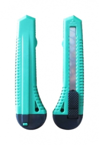 Нож канц (24/288) Дед Банзай,лезвие 100*18*0,4мм (100)