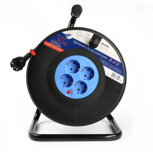 Удлинитель на катушке 4 гнезда 30м,с заземлением и предохранителемПВС 3*1,5 16А/3,5кВт (4)